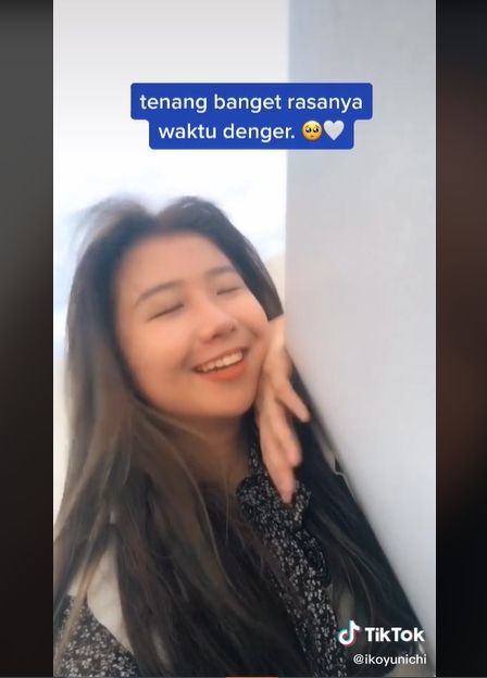 Wanita Kristiani senang dengarkan salawat (tiktok)