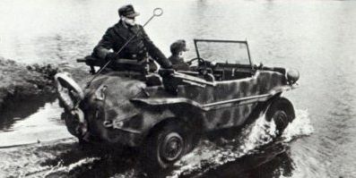 Mobil amfibi pertama, Schwimmwagen. (autoevolution.com)