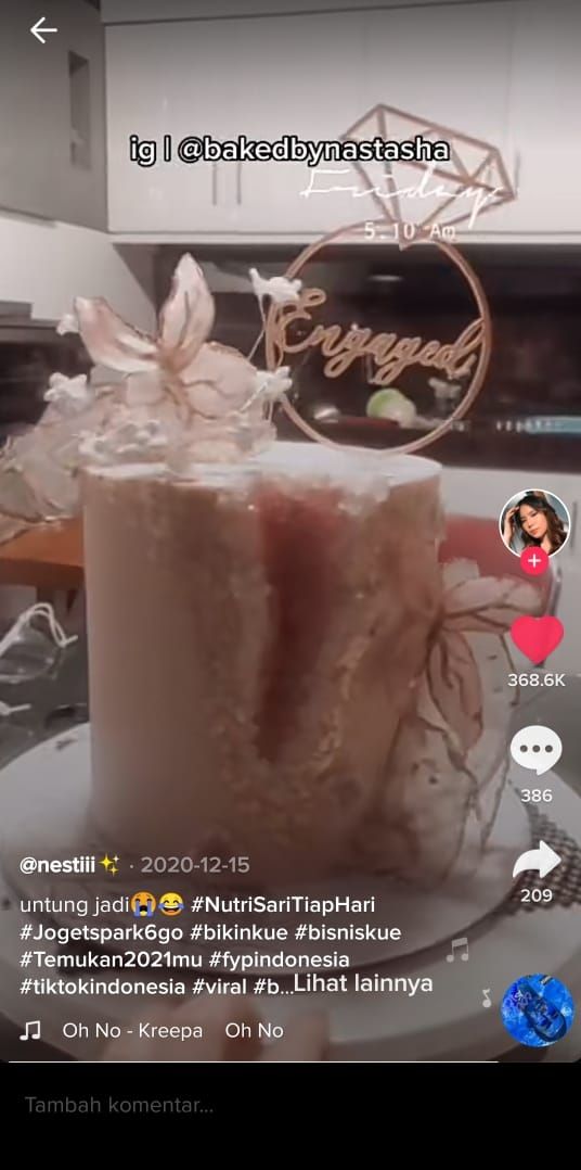 Wanita ini begadang semalaman untuk membuat kue (TikTok @nastashajoseph)