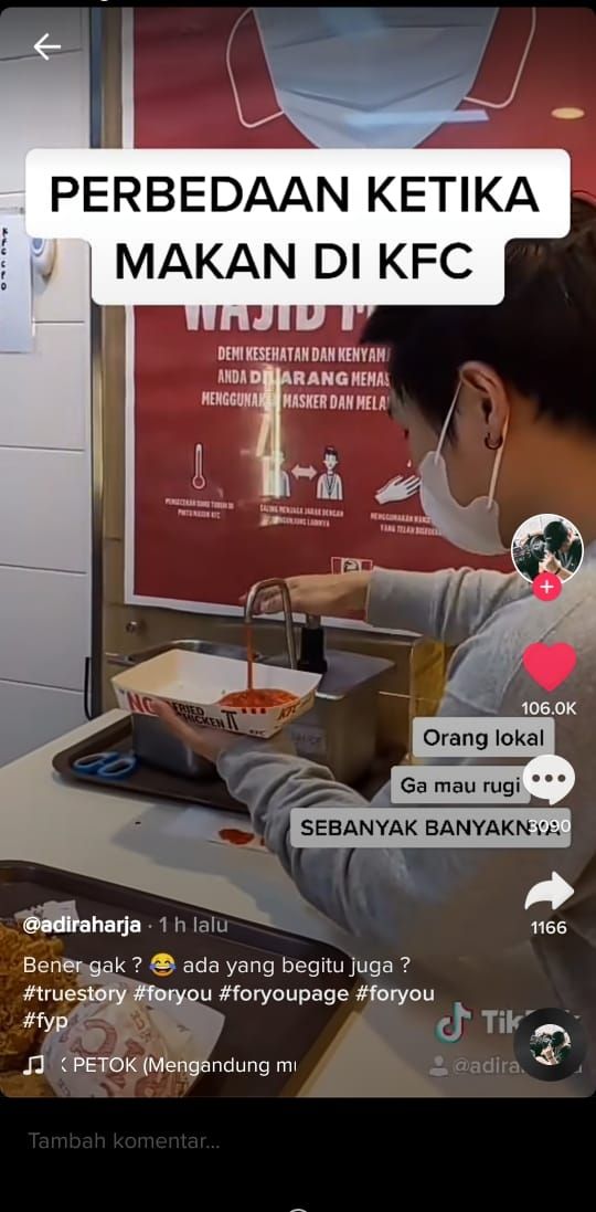 Perbedaan orang luar dan orang lokal saat makan di KFC (TikTok @adiraharjaa)