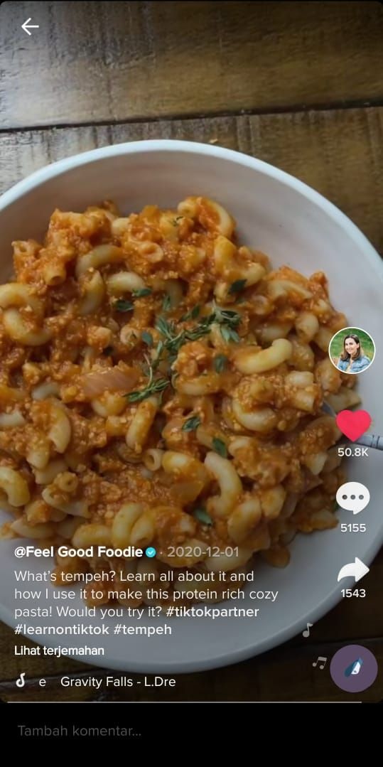 Pasta dengan saus tempe parut (TikTok @feelgoodfoodie)