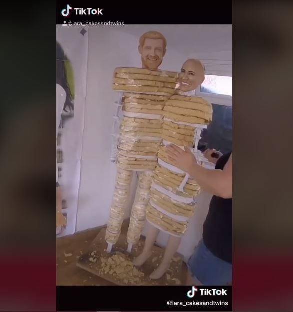 Viral Kue Meghan dan Harry Seukuran Asli (tiktok.com/@lara_cakesandtwins)