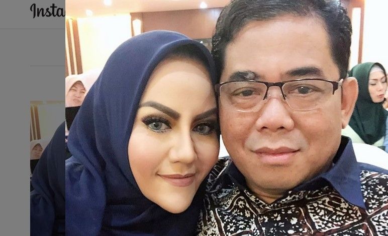 Nita Thalia bersama mantan suami, Nurdin Rudythia. [Instagram]