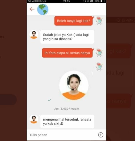 Viral Pembeli Tanya Identitas Foto Perempuan CS Shopee (twitter.com/txtdarionlshop)