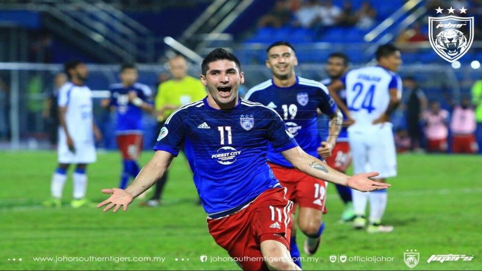 Mantan pemain JDT, Jorge Pereyra Diaz diincar Sabah FC.