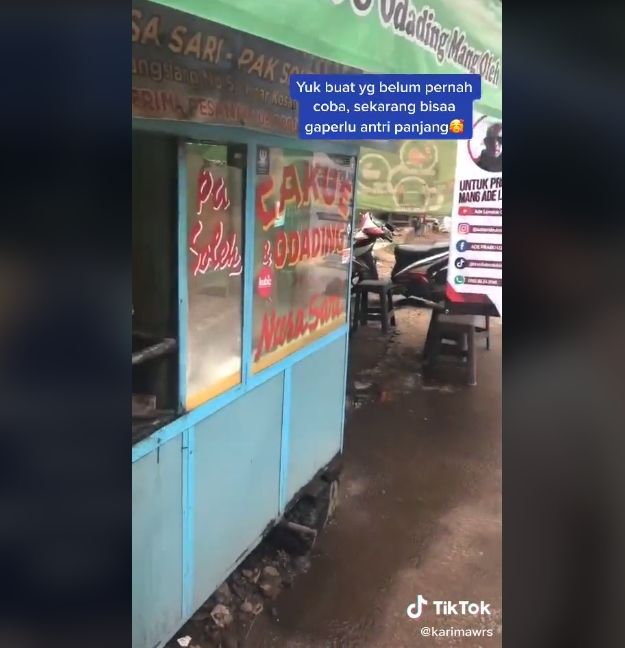 Video kondisi terkini warung Odading Mang Oleh. (TikTok/karimawrs)