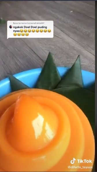 Niat Bikin Tumpeng dari Pudding, Hasil Jadinya Malah Bikin Publik Bengek. (TikTok/@diferta_tayuux)