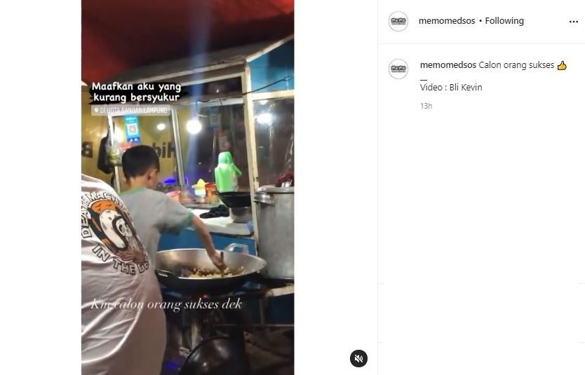 Video bocah penjual nasi goreng. (Instagram/memomedsos)