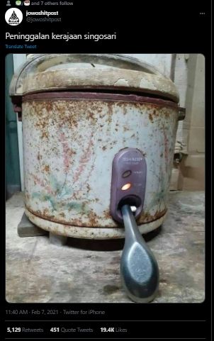 Usai Dispenser Warisan Majapahit, Kini Viral Rice Cooker Kerajaan Singasari. (Twitter/@jawashitpost)