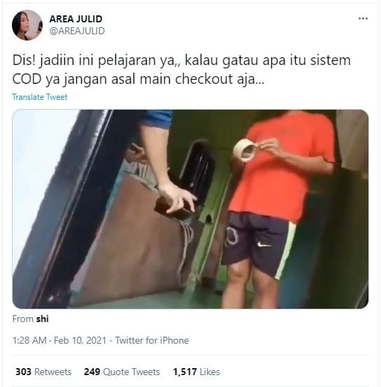 Pria Ngamuk ke Kurir, Ogah Bayar COD karena Sepatu Salah Ukuran (twitter.com/AREAJULID)