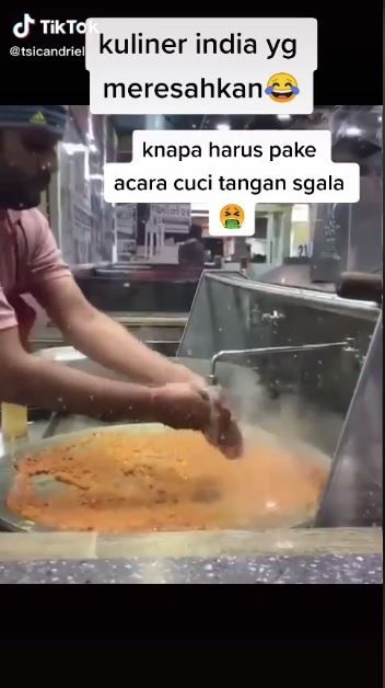 Cuci tangan di atas masakan (Tiktok @tsicandriel)