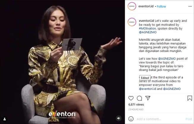 Tetap Kece saat Wawancara, Agnez Mo Pakai Outfit Senilai Puluhan Juta. (Instagram/@eventori.id)