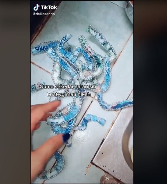 Viral Video Merebus Uang Mahar Agar Bisa Dipakai Lagi (tiktok.com/@delilazahria)