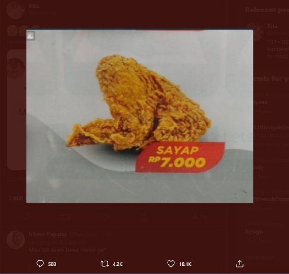 Mirip Orang Sujud, Penampakan Ayam Goreng Ini Gegerkan Publik. (Twitter/@ciloqciliq)