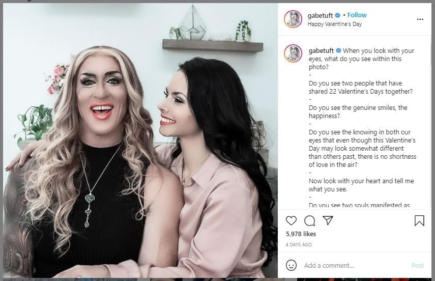 Mantan Pegulat WWE yang Jadi Transgender dan Istrinya (instagram.com/gabetuft)