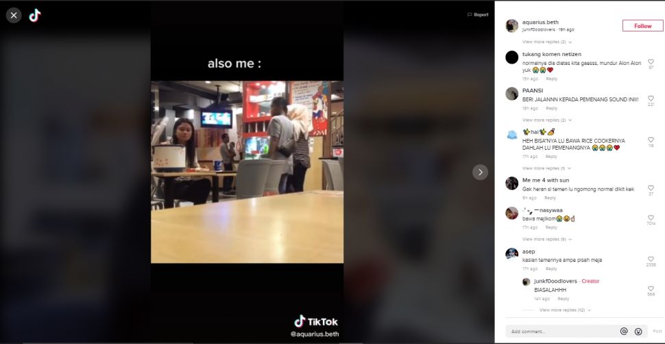 Viral video wanita makan di restoran bawa magic com (TikTok).