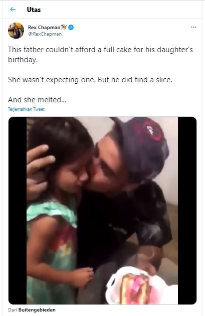 Gadis kecil ini menangis terharu diberikan seiris kue untuk ulang tahunnya (Twitter @RexChapman)