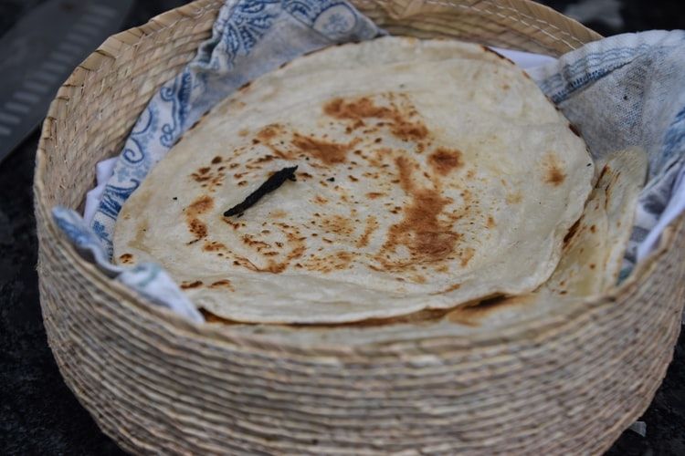 Ilustrasi tortilla (Unsplash @contarcos)