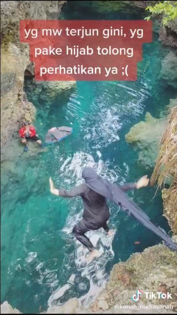 Hijab ini hampir buat celaka seorang wanita di wisata air (TikTok @kanah_nurhasanah)