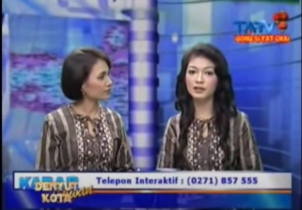 Selvi Ananda saat menjadi pembawa acara televisi. (Youtube/TATV)