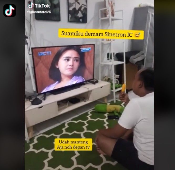 Makan es sabun batangan (tiktok)