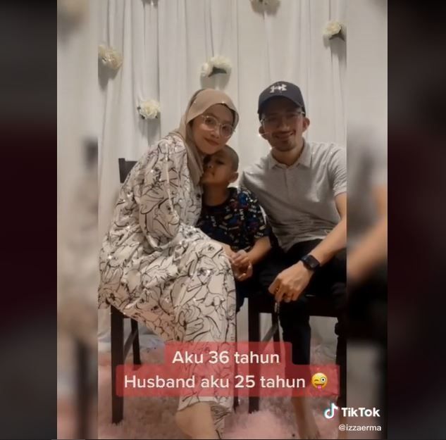 Beda 11 Tahun, Pria Ini Malah Berjodoh dengan Mantan Guru Sendiri (tiktok.com/@izzaerma)