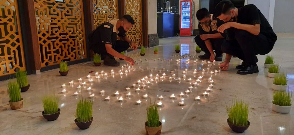  Earth Hour, èL Hotel Royale Yogyakarta Ikut Matikan Lampu Selama Satu Jam. (èL Hotel Royale Yogyakarta)