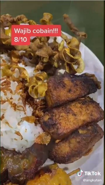 Nasi uduk kota Intan (TikTok @angkytan)