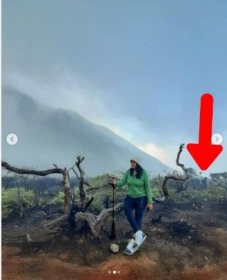 Penampakan misterius di Kawah Ijen (@Mountaineering_indonesia)