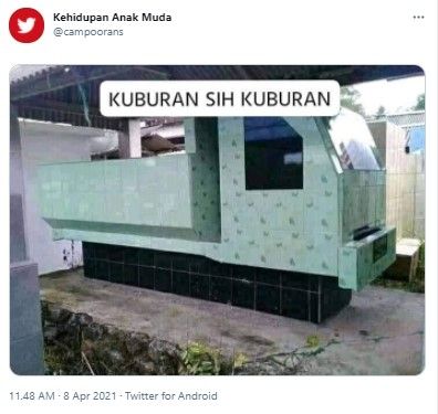 Kuburan berbentuk seperti truk (Twitter/campoorans)