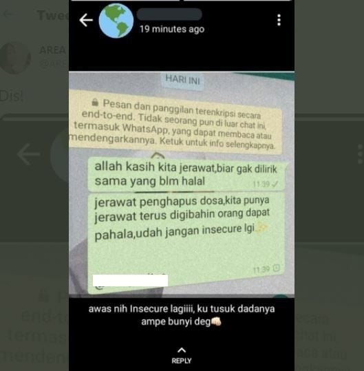 Sebut Jerawat Penghapus Dosa, Chat WhatsApp Ini Tuai Pro Kontra (twitter.com/AREAJULID)