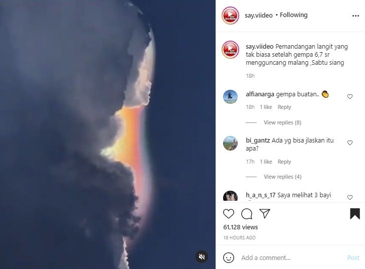 Viral Sinar Aneh Bak 'Lightsaber' di Langit Usai Gempa Malang. (Instagram/@say.viideo)