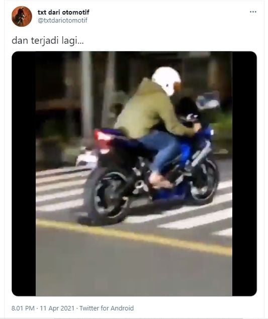 Viral pemotor adu balap liar di jalan ugal-ugalan (Twitter/txtdrotomotif).