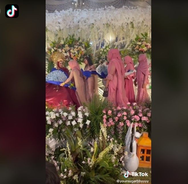 Pengantin dapat buket uang (tiktok)