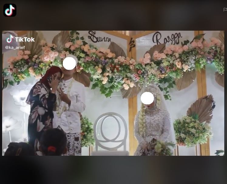 Tamu Undangan Foto Mesra dengan Pengantin Pria, Panen Kritikan Netizen (tiktok.com/@ka_arief)