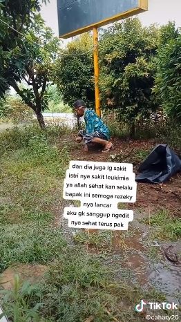 Cari pekerjaan demi sang istri yang sakit. (Tiktok/@cahary20)