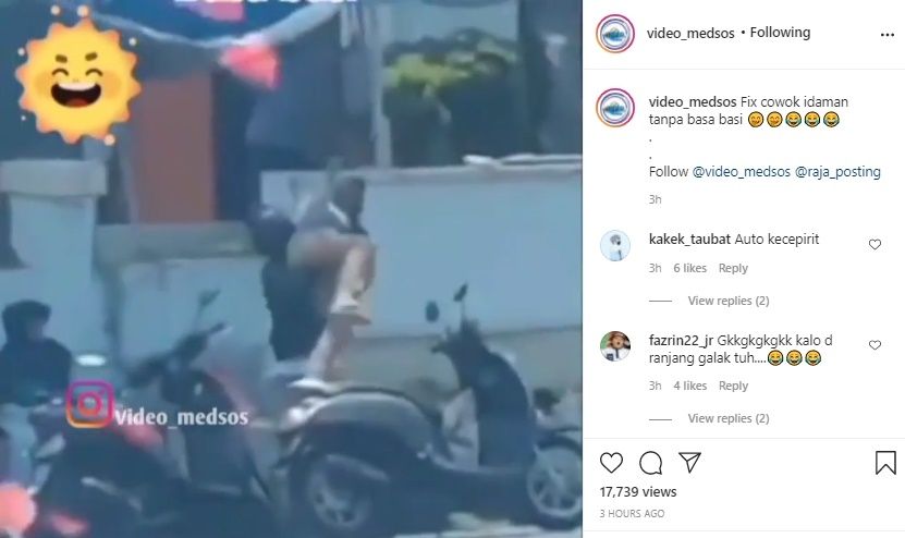 Viral Pria 'Smackdown' Pacar Yang Ngambek Ke Jok Motor. (Instagram/@video_medsos)