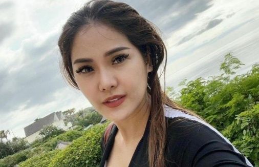 Mantan istri Kapten Vincent, Vegen Acni [Instagram]