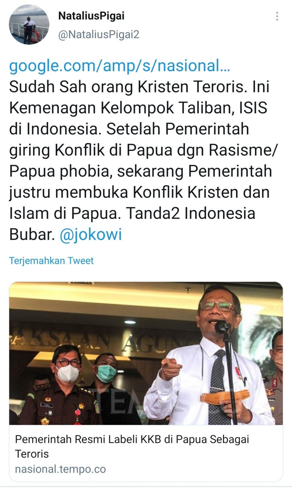 Natalius Pigai protes pemberian cap KKB Papua teroris.