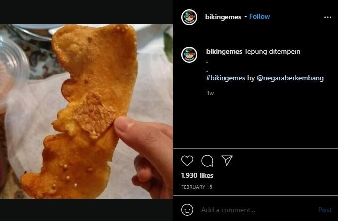 Jajan Tempe Goreng, Warganet Temukan Kejanggalan Pas Lihat Isinya. (Instagram/@bikingemes)