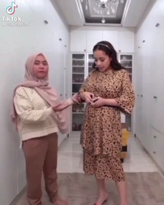 Lala Puji Nagita Slavina Pakai baju Rp 140 Ribu. (TikTok)