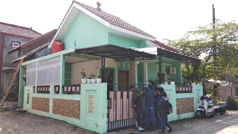 Suasana rumah Nani Aprillia, pengirim sate sianida, di Cepokojajar RT 3, Kalurahan Sitimulyo, Kapanewon Piyungan, Kabupaten Bantul, Selasa (4/5/2021). - (SuaraJogja.id/Muhammad Ilham Baktora)