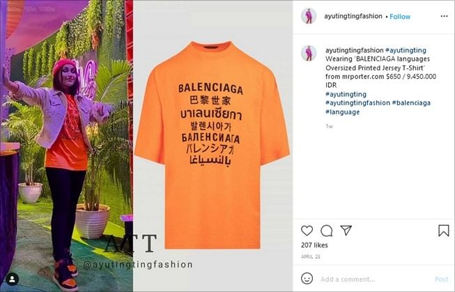 Koleksi kaos branded Ayu Ting Ting. (Instagram/@ayutingtingfashion)