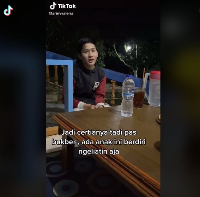 Remaja tampan jago tirukan suara hewan (tiktok)