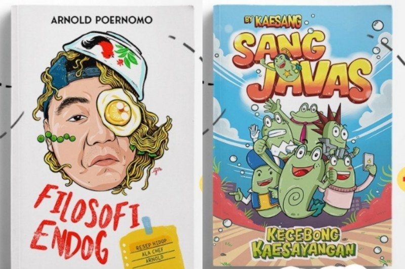 Komik Kecebong Kaesayangan (kanan) dan buku Filosofi Endog (kiri).[Antara]