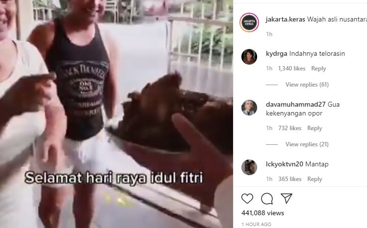 Momen toleransi antar tetangga. (Tiktok/@jakarta.keras)