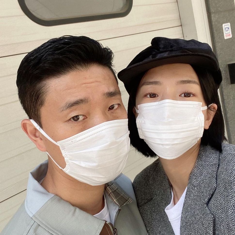 Potre Kim Se Eun istri Kang Gary yang jarang disorot. (Instagram/hi__seeya)