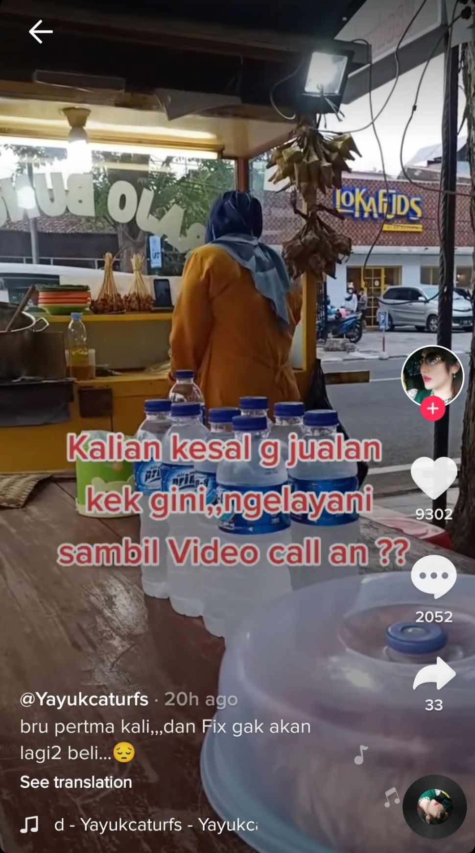 Curhat Kesal Warganet Saat Penjual Melayani Sambil Video Call (TikTok/)