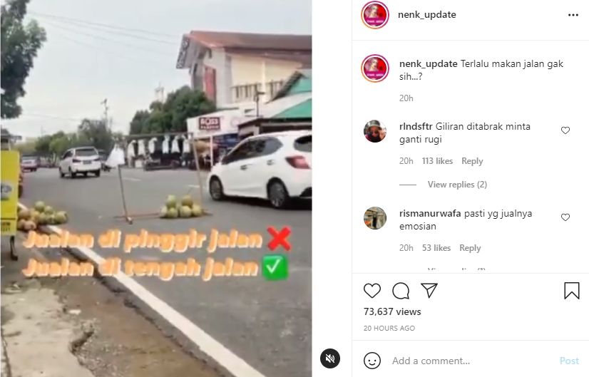 Pedagang gelar lapak di tengah jalan. (Instagram/nenk_update)