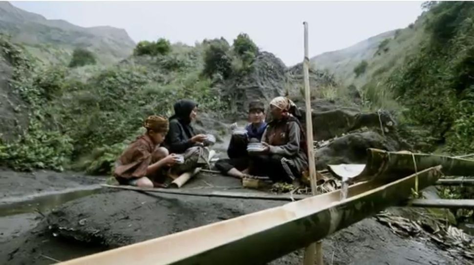 Nenek Bromo Tengger, Kisah Pejuang LIngkungan Lestarikan Alam. (Dok: Istimewa)